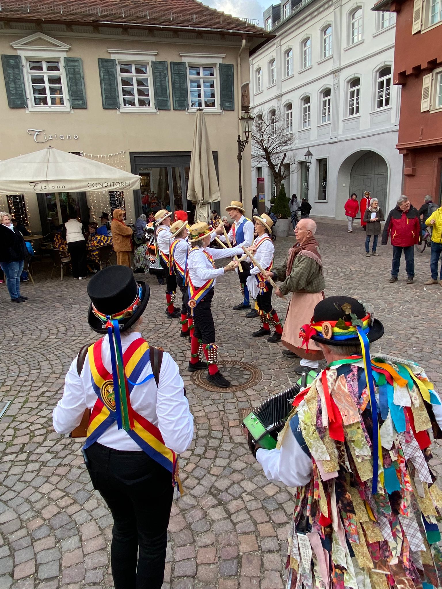 picture of dancing at ettlingen