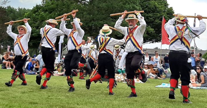 picture of Kirtlington dance at B&W show 2022